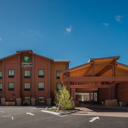 Holiday Inn Express Redwood National Park, An Ihg Hotel Klamath Exterior photo