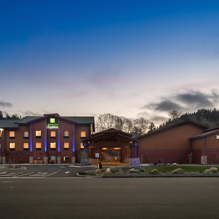 Holiday Inn Express Redwood National Park, An Ihg Hotel Klamath Exterior photo